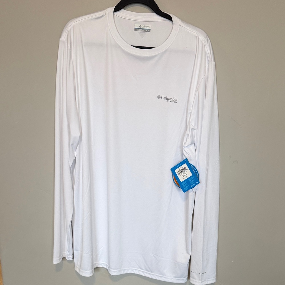 Columbia Men's Classic White Long Sleeve Tee